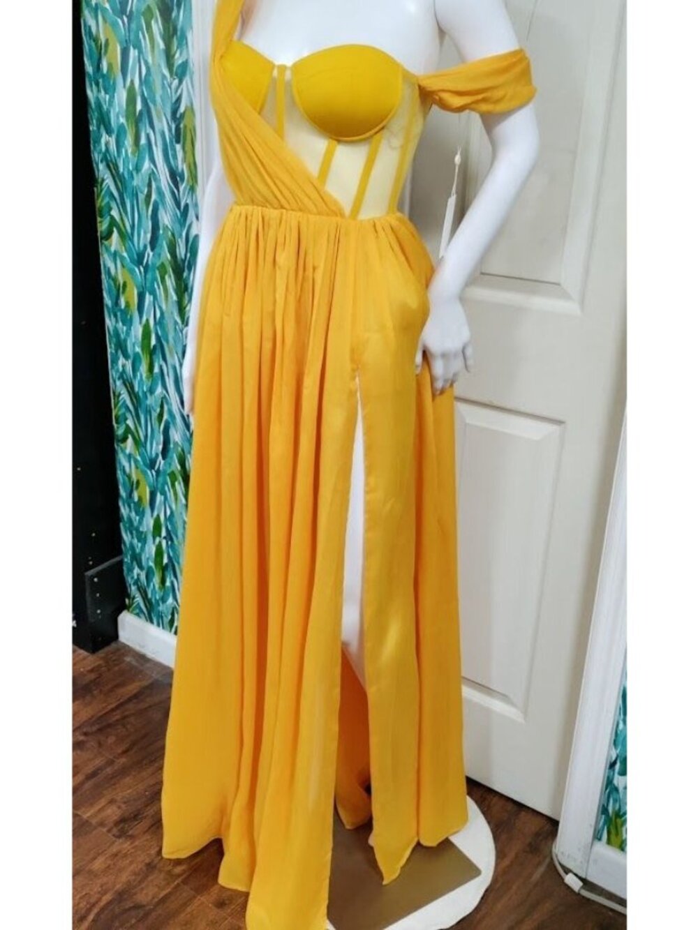 Miss Circle XXS Silk Pleated Corset Slit Maxi Dress Yellow Back In Style - Picture 4 of 15